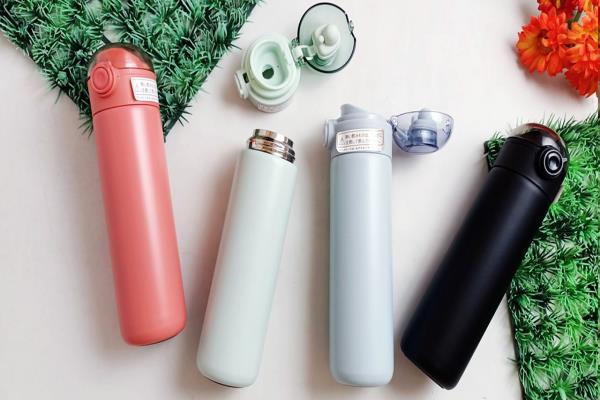 Versatile Travel Drink Containers