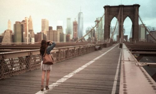 11 Key Tips for Settling and Exploring in a New City